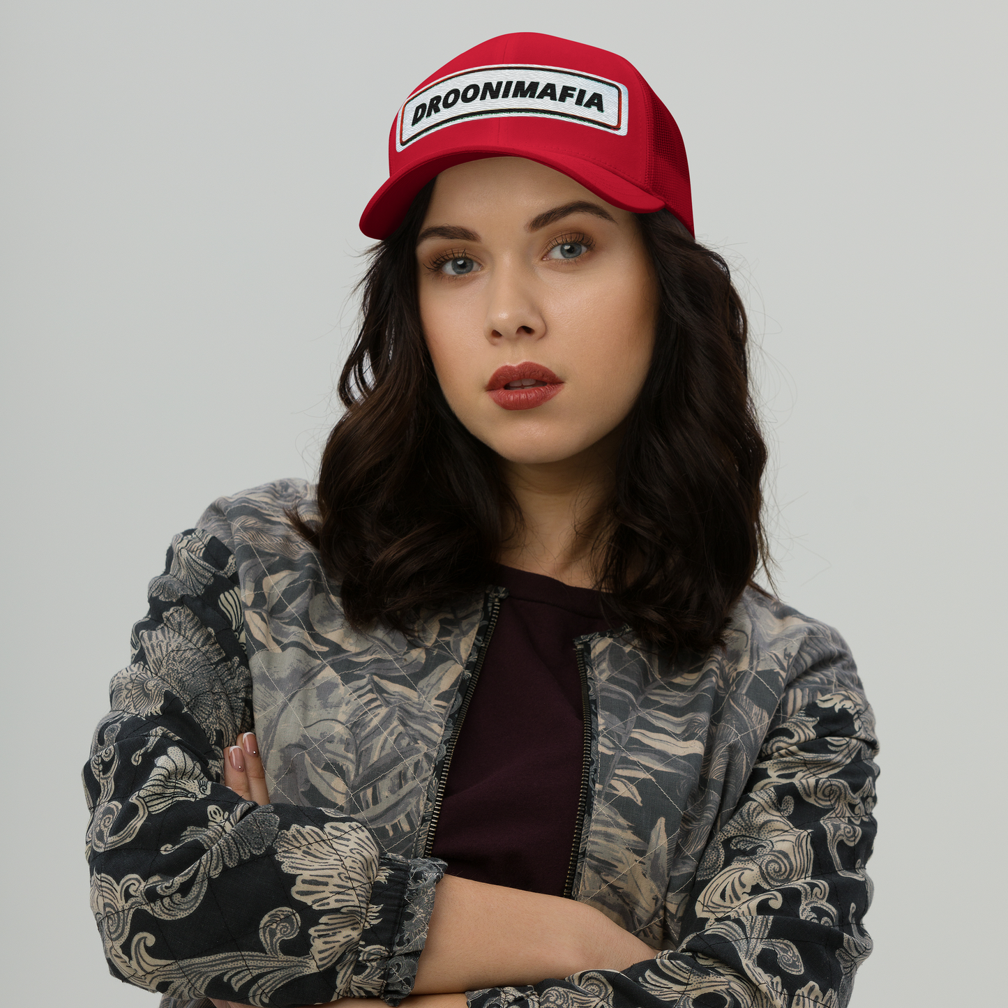 Droonimafia I Retro trucker-snapback lippis – brodeerattu